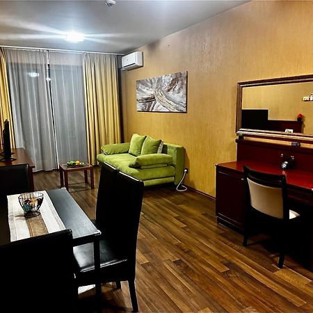 Silver Marina Apartment-Orzoett Melygarazs Balatonfured Bagian luar foto