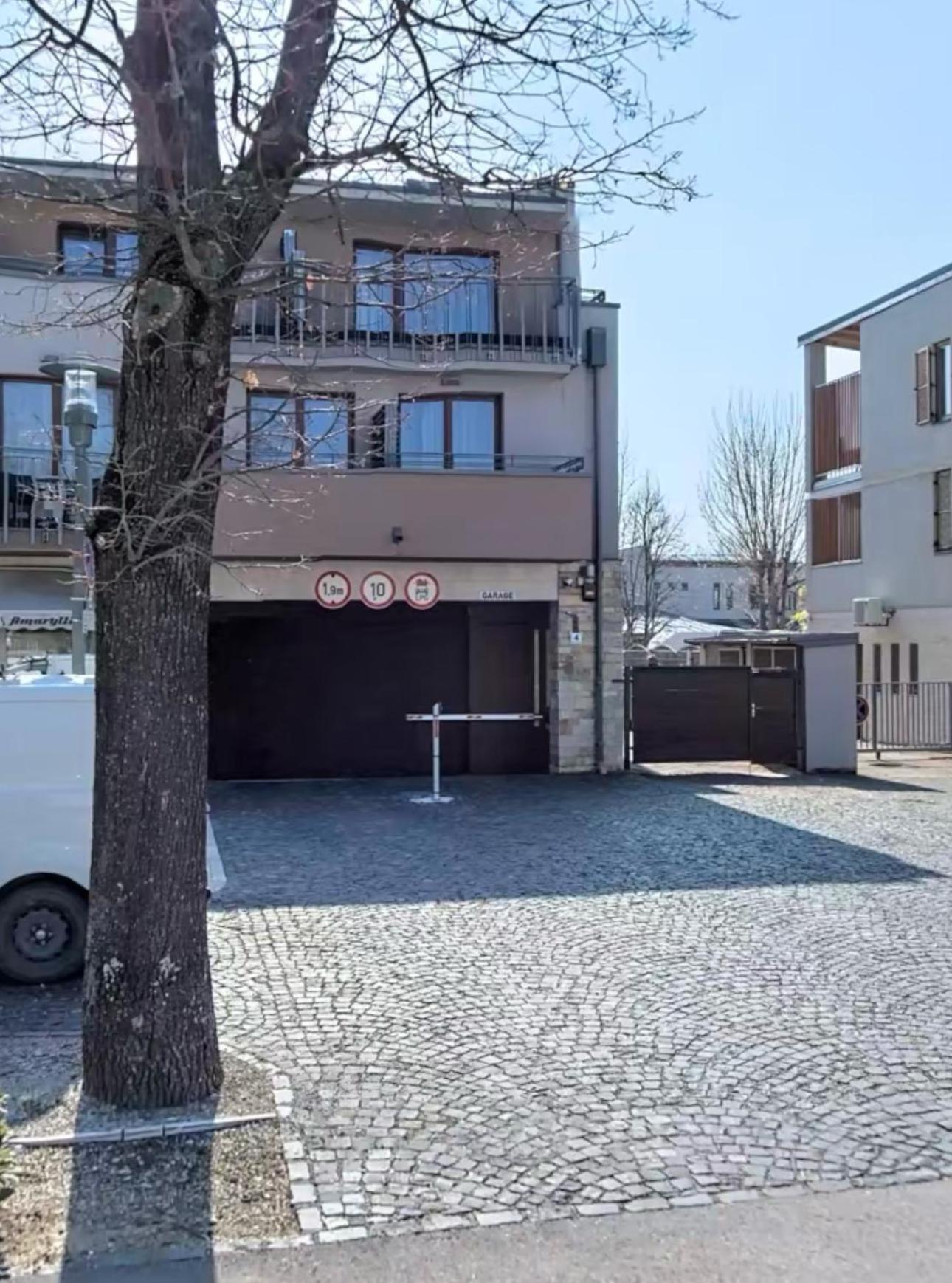 Silver Marina Apartment-Orzoett Melygarazs Balatonfured Bagian luar foto